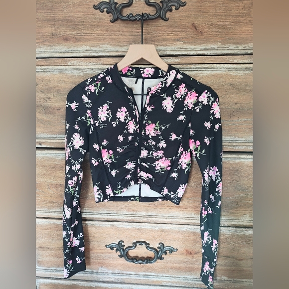 Loveshackfancy Active Top - Picture 1 of 2